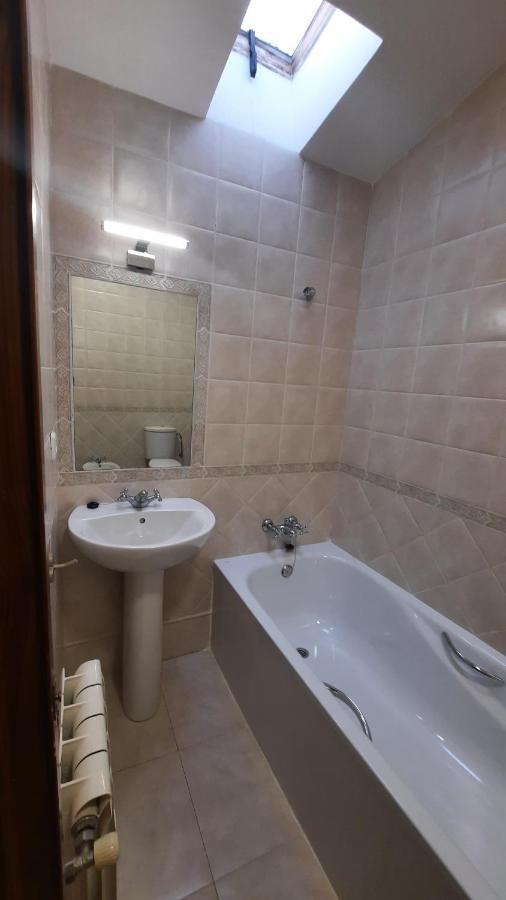 Вилла Casa Rural La Casina Sariego Экстерьер фото